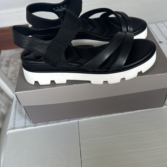Franco Sarto Black and White Sporty Sandals - Picture 5 of 6